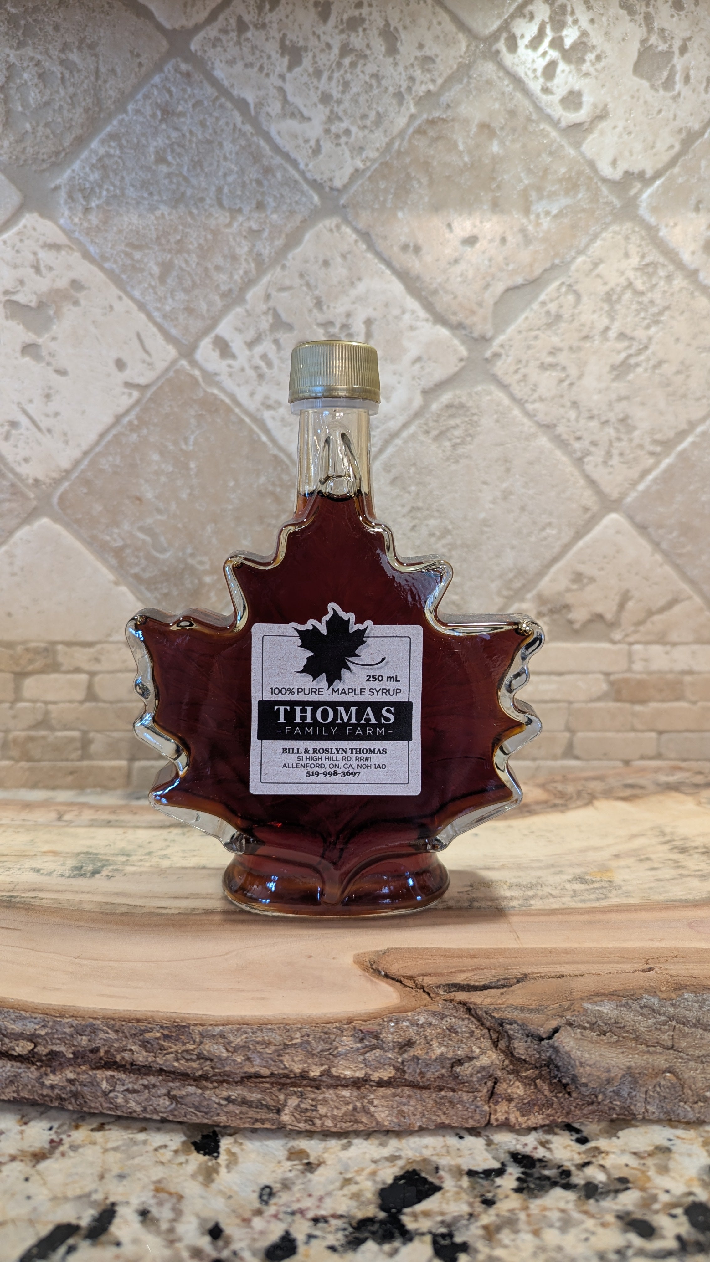 250ml Leaf Bottle of Maple Syrup